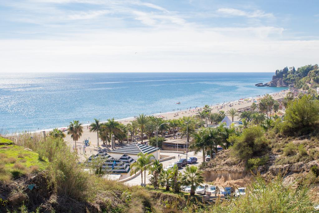 At Almoraide Rooms Suites (Adults Only) Nerja Esterno foto