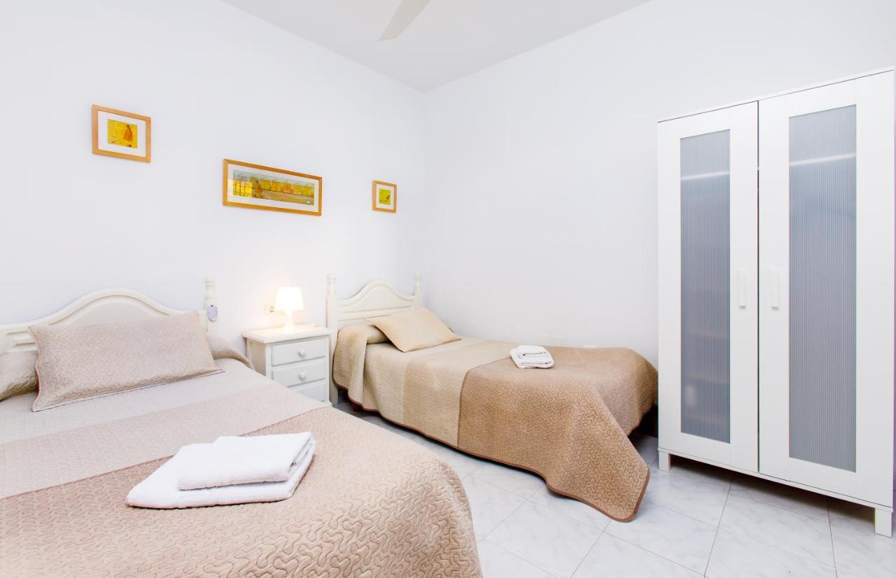 At Almoraide Rooms Suites (Adults Only) Nerja Esterno foto