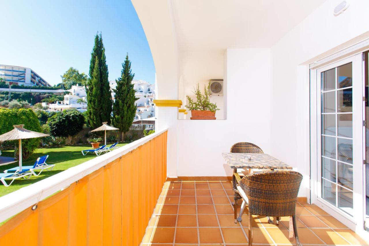 At Almoraide Rooms Suites (Adults Only) Nerja Esterno foto