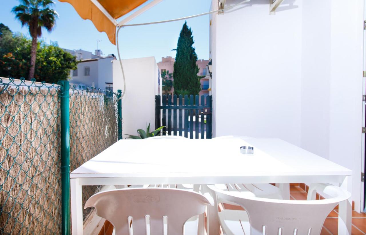 At Almoraide Rooms Suites (Adults Only) Nerja Esterno foto