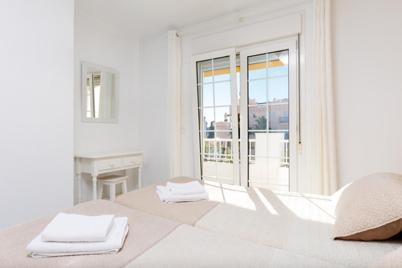 At Almoraide Rooms Suites (Adults Only) Nerja Esterno foto